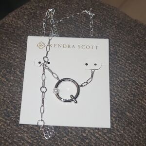 Kendra Scott necklace
